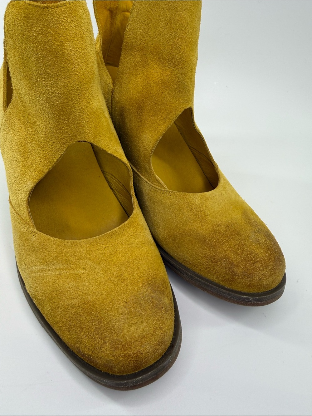 Antelope N47 Cage Mustard Suede Block Heel Booties 37/6-6.5 US - Picture 5 of 16